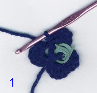 step by step photos for free Fancy Pansy crocheted flower pattern