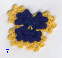 step by step photos for free Fancy Pansy crocheted flower pattern