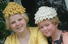 crocheted Mumsy hats, from Crochet Bouquet