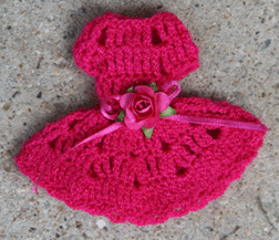 sweet dress pin from Vanesa’s party